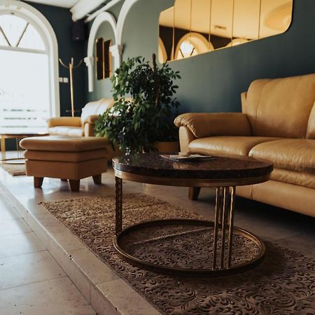 Dumalux Apartment スボティツァ エクステリア 写真