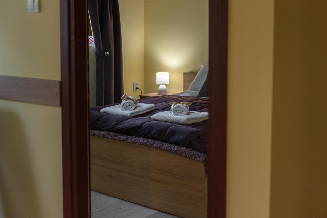 Dumalux Apartment スボティツァ エクステリア 写真